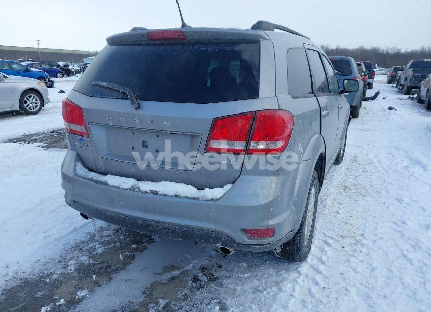 Photo 4 of 2017 Dodge Journey SXT AWD (VIN 3C4PDDBG3HT540378)