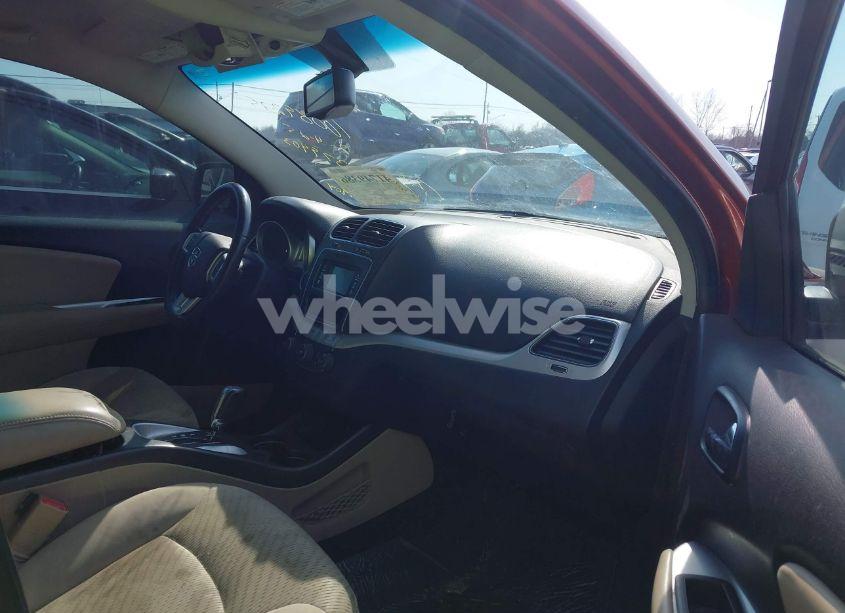 Photo 5 of 2012 Dodge Journey SXT (VIN 3C4PDDBG4CT397403)