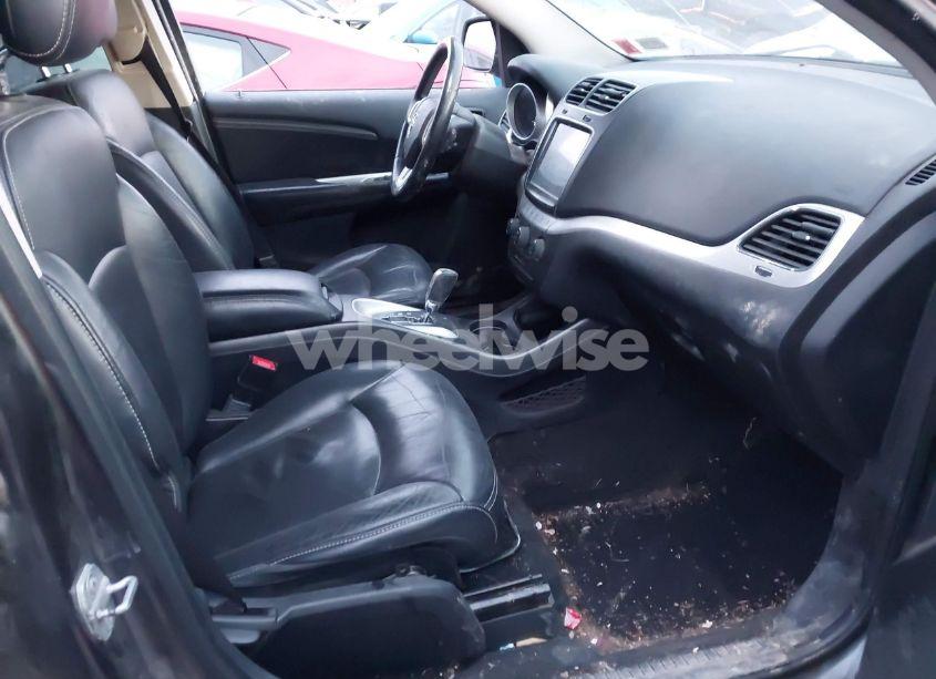 Photo 5 of 2014 Dodge Journey SXT (VIN 3C4PDDBG4ET133505)