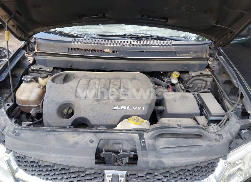 Photo 10 of 2014 Dodge Journey SXT (VIN 3C4PDDBG4ET297630)