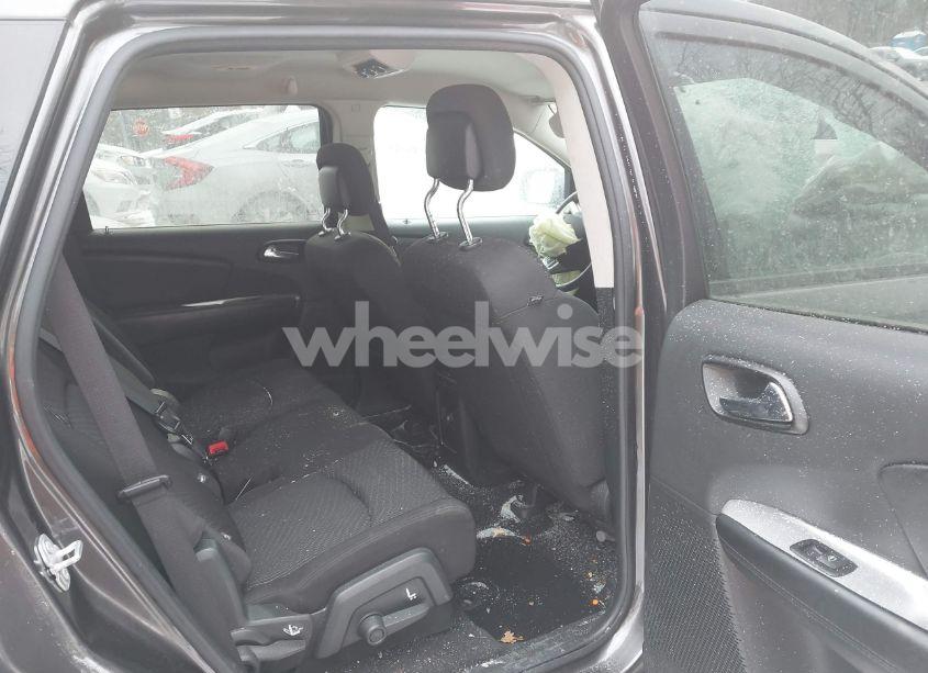 Photo 8 of 2016 Dodge Journey SXT (VIN 3C4PDDBG4GT243408)