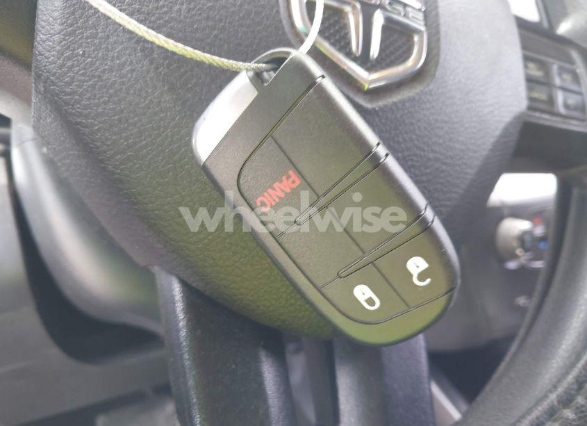 Photo 11 of 2017 Dodge Journey SXT AWD (VIN 3C4PDDBG4HT574281)