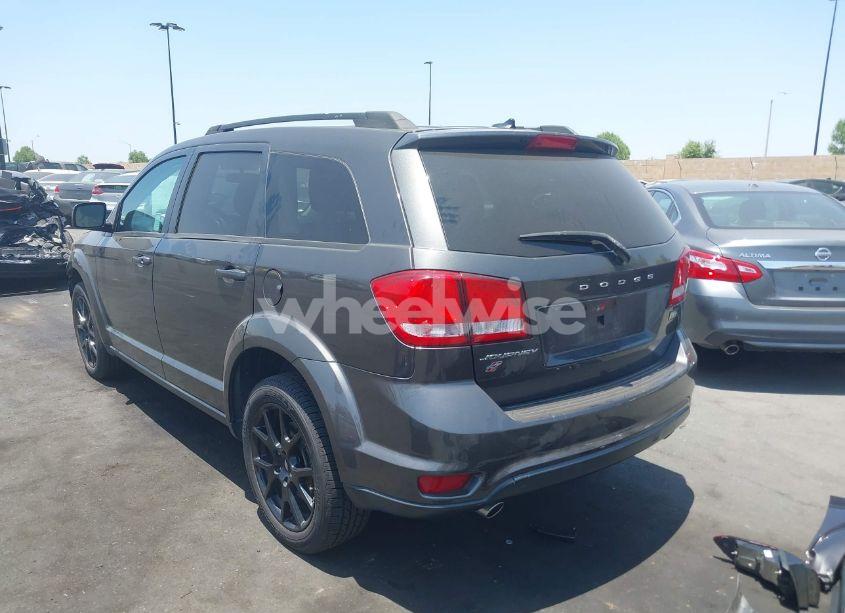 Photo 15 of 2018 Dodge Journey SXT AWD (VIN 3C4PDDBG4JT323136)