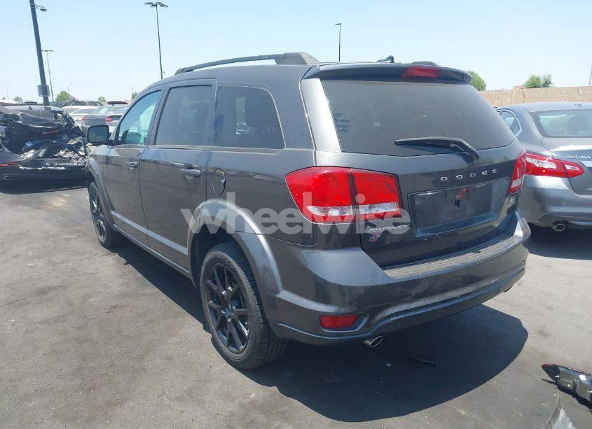 Photo 3 of 2018 Dodge Journey SXT AWD (VIN 3C4PDDBG4JT323136)