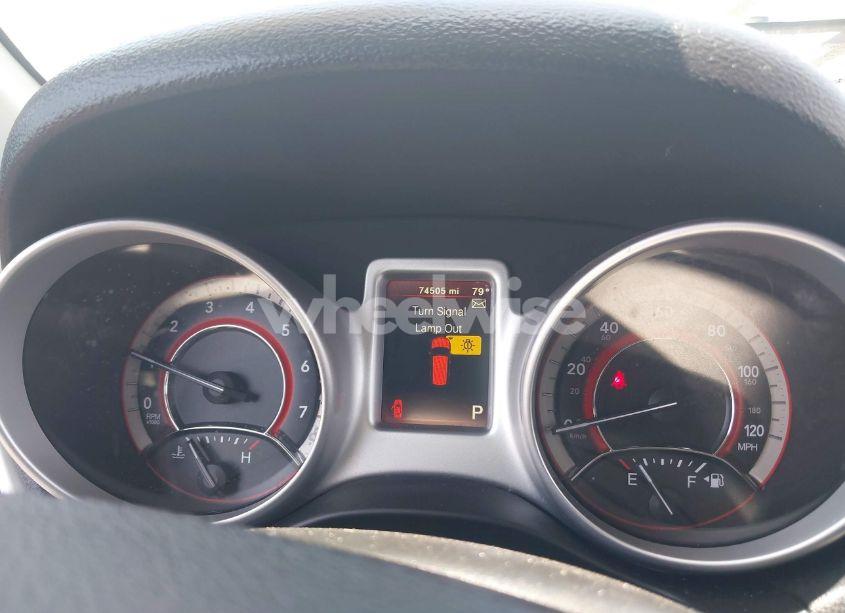 Photo 7 of 2018 Dodge Journey SXT AWD (VIN 3C4PDDBG4JT323136)