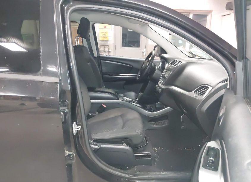 Photo 5 of 2012 Dodge Journey SXT (VIN 3C4PDDBG5CT191264)