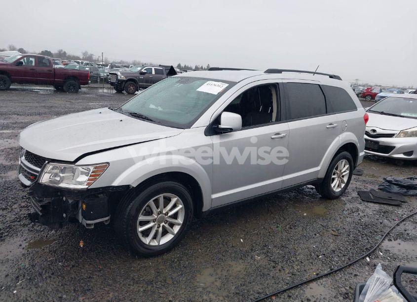 Photo 2 of 2013 Dodge Journey SXT (VIN 3C4PDDBG5DT725235)