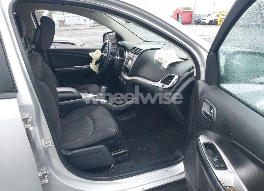 Photo 5 of 2013 Dodge Journey SXT (VIN 3C4PDDBG5DT725235)