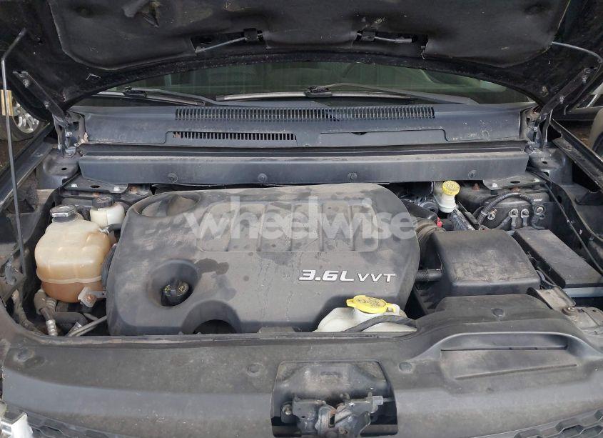 Photo 10 of 2014 Dodge Journey SXT (VIN 3C4PDDBG5ET176606)