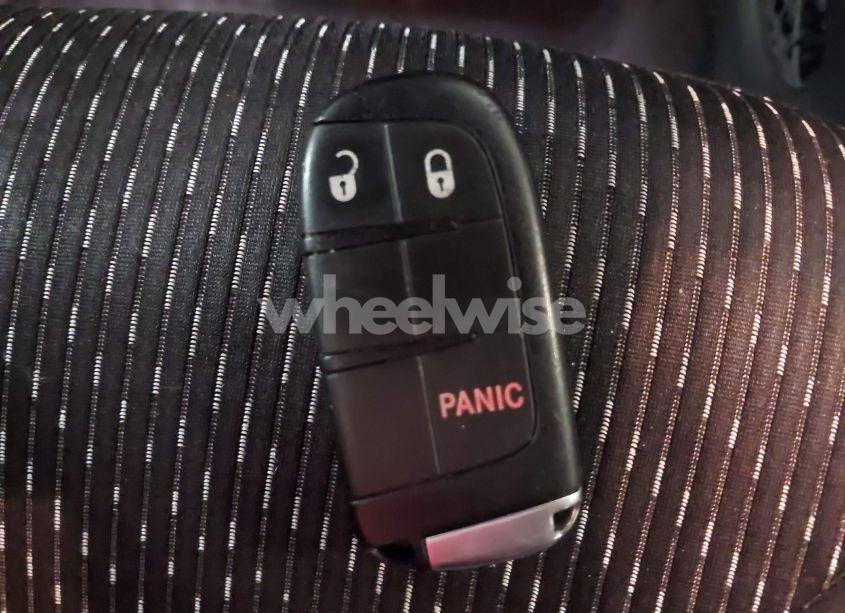 Photo 11 of 2014 Dodge Journey SXT (VIN 3C4PDDBG5ET230597)