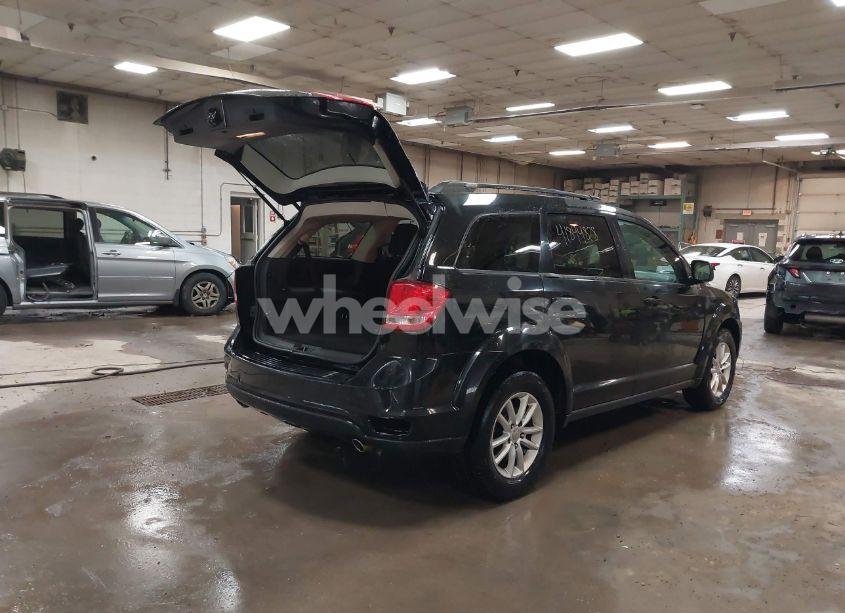 Photo 4 of 2014 Dodge Journey SXT (VIN 3C4PDDBG5ET230597)