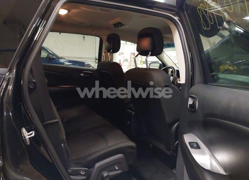 Photo 8 of 2014 Dodge Journey SXT (VIN 3C4PDDBG5ET230597)