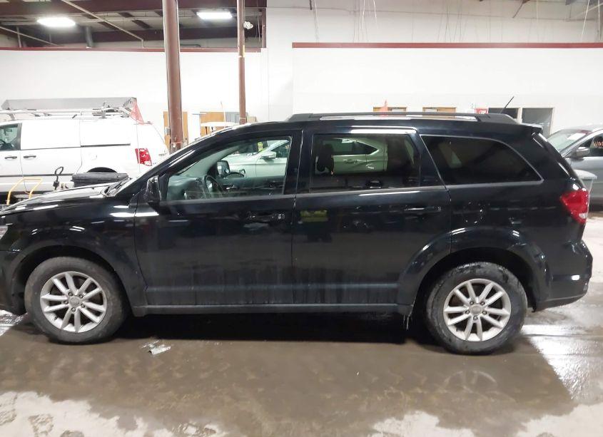 Photo 14 of 2015 Dodge Journey SXT (VIN 3C4PDDBG5FT611870)