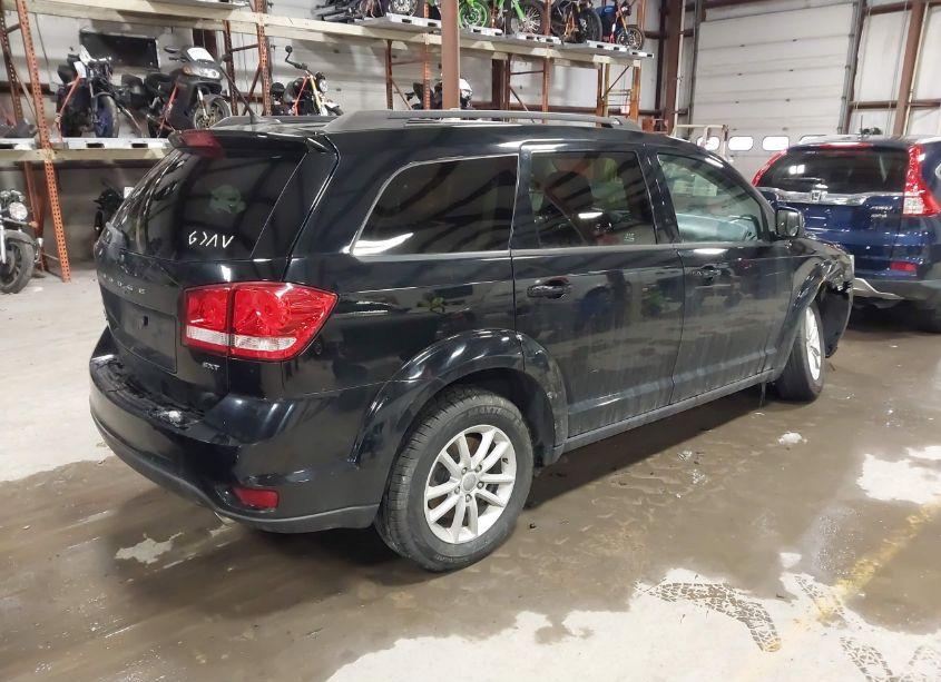 Photo 4 of 2015 Dodge Journey SXT (VIN 3C4PDDBG5FT611870)