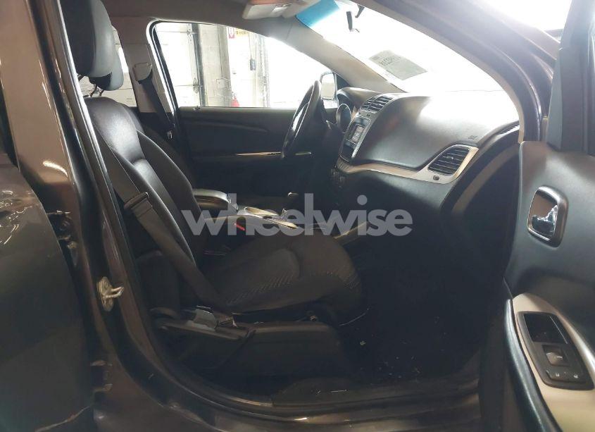 Photo 5 of 2016 Dodge Journey SXT (VIN 3C4PDDBG5GT133256)