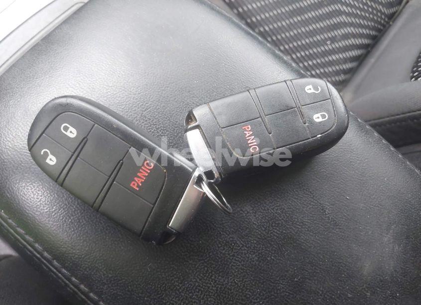 Photo 11 of 2016 Dodge Journey SXT (VIN 3C4PDDBG5GT160098)