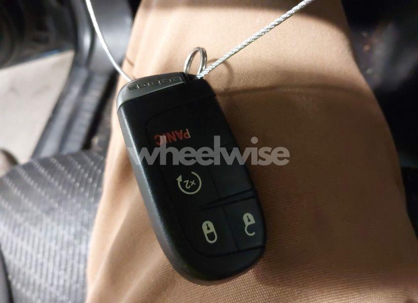 Photo 11 of 2012 Dodge Journey SXT (VIN 3C4PDDBG6CT212865)