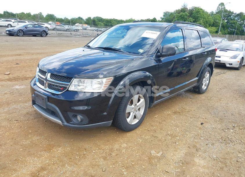 Photo 2 of 2012 Dodge Journey SXT (VIN 3C4PDDBG6CT325313)
