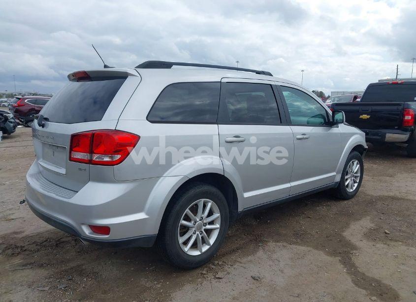 Photo 4 of 2014 Dodge Journey SXT (VIN 3C4PDDBG6ET127382)