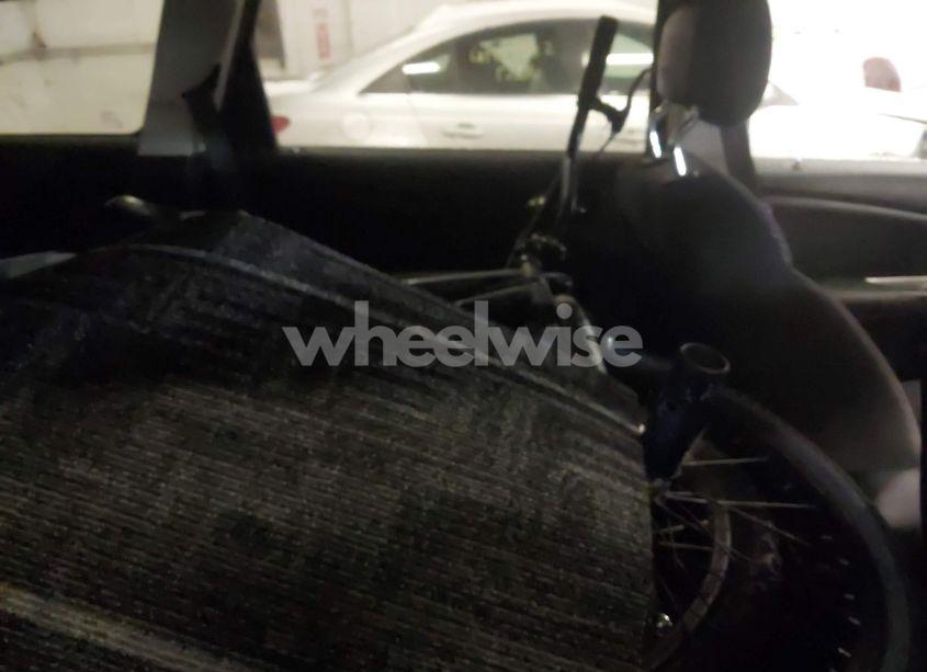 Photo 8 of 2014 Dodge Journey SXT (VIN 3C4PDDBG6ET211685)