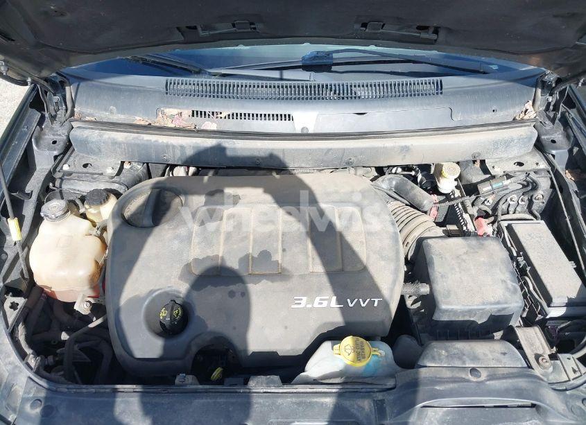 Photo 10 of 2015 Dodge Journey SXT (VIN 3C4PDDBG6FT561173)