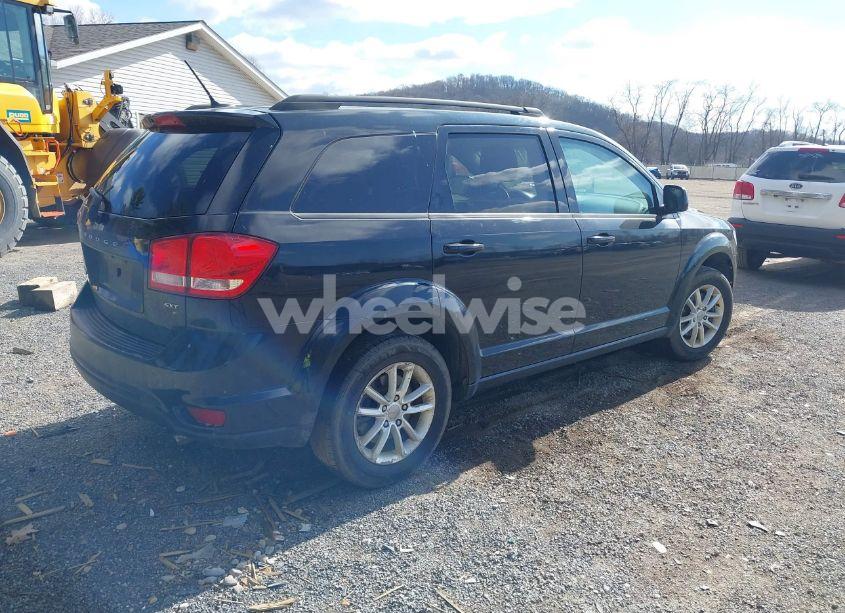 Photo 4 of 2015 Dodge Journey SXT (VIN 3C4PDDBG6FT561173)