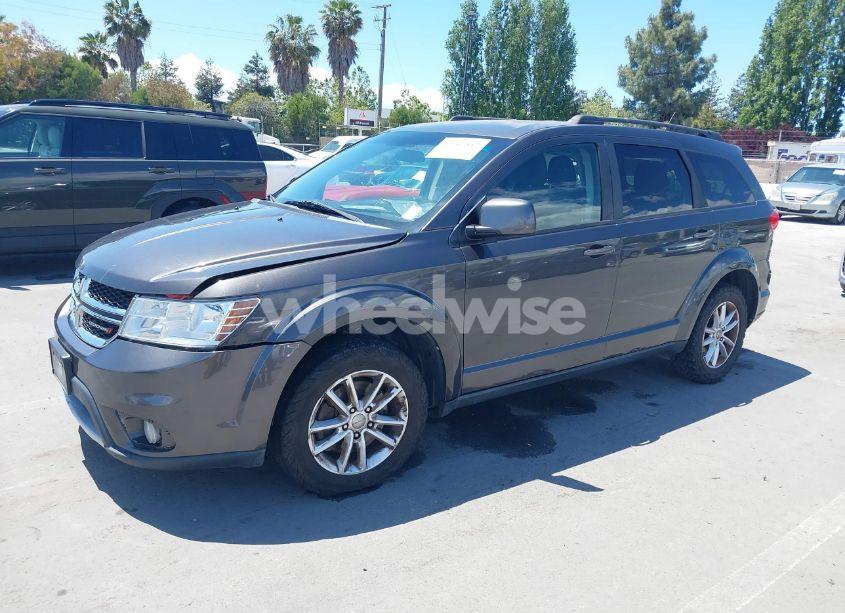 Photo 2 of 2017 Dodge Journey SXT AWD (VIN 3C4PDDBG6HT574394)
