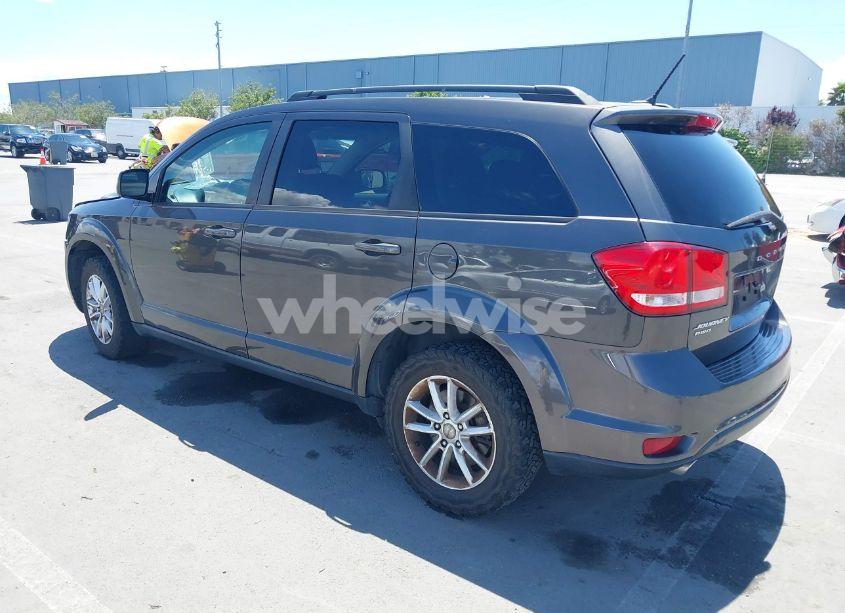 Photo 3 of 2017 Dodge Journey SXT AWD (VIN 3C4PDDBG6HT574394)