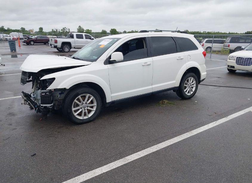 Photo 2 of 2017 Dodge Journey SXT AWD (VIN 3C4PDDBG6HT592605)