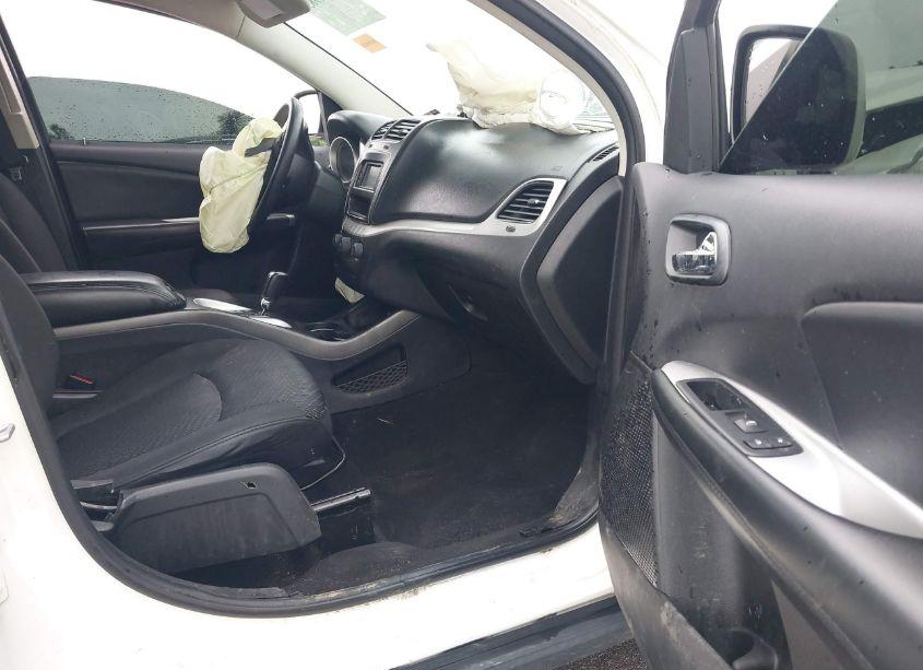 Photo 5 of 2017 Dodge Journey SXT AWD (VIN 3C4PDDBG6HT592605)