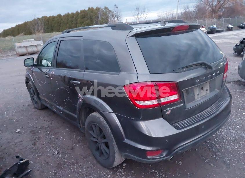 Photo 3 of 2019 Dodge Journey SE AWD (VIN 3C4PDDBG6KT834087)