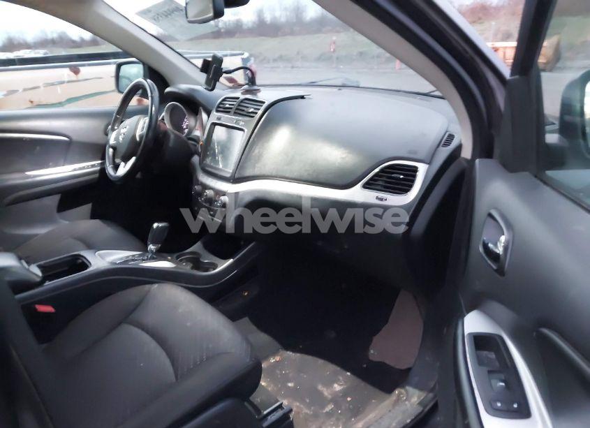 Photo 5 of 2019 Dodge Journey SE AWD (VIN 3C4PDDBG6KT834087)