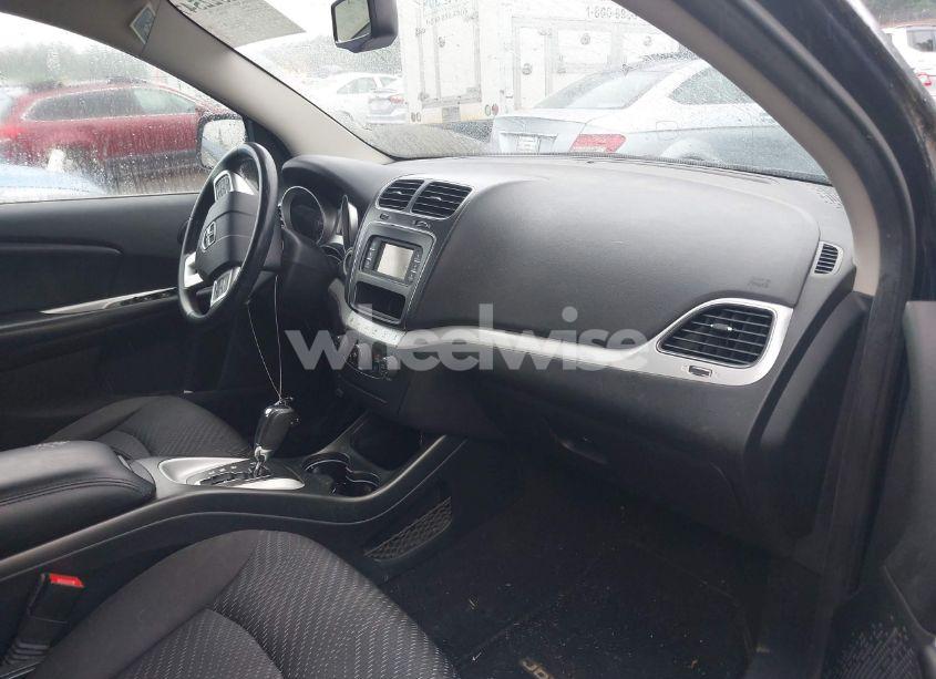 Photo 5 of 2013 Dodge Journey SXT (VIN 3C4PDDBG7DT680749)