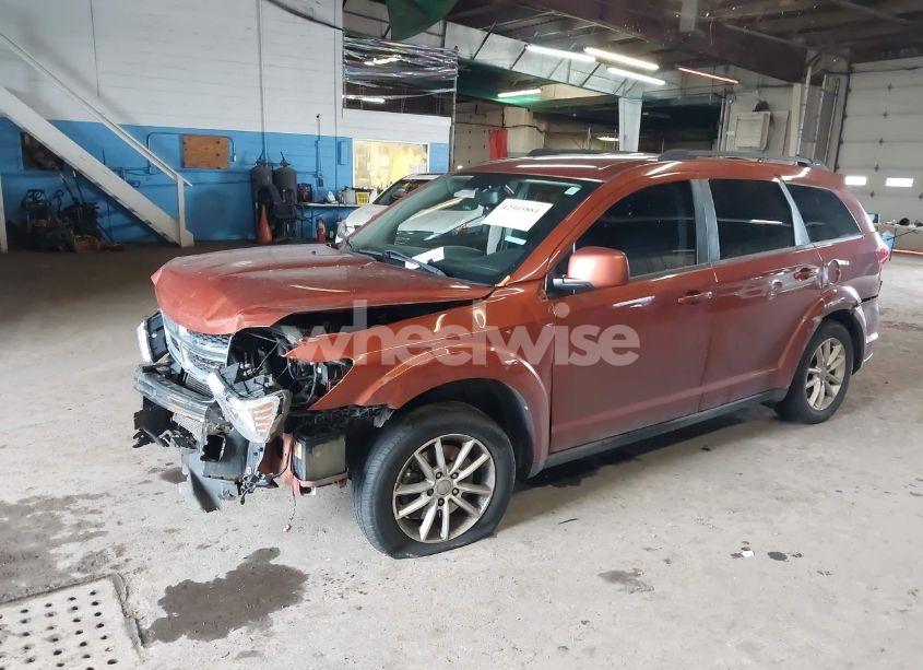 Photo 2 of 2014 Dodge Journey SXT (VIN 3C4PDDBG7ET173514)