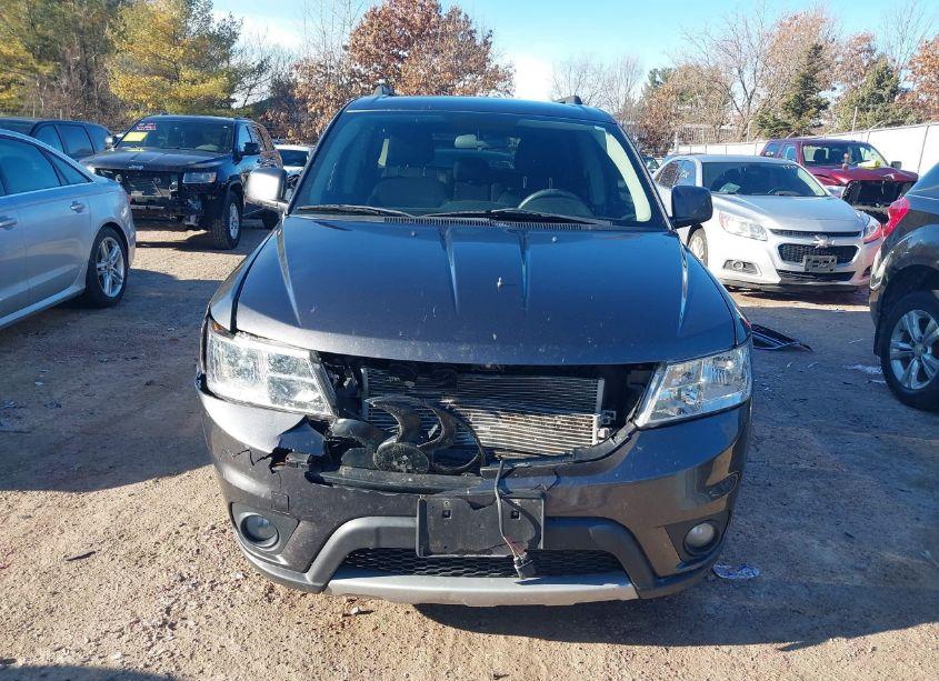 Photo 13 of 2014 Dodge Journey SXT (VIN 3C4PDDBG7ET251404)