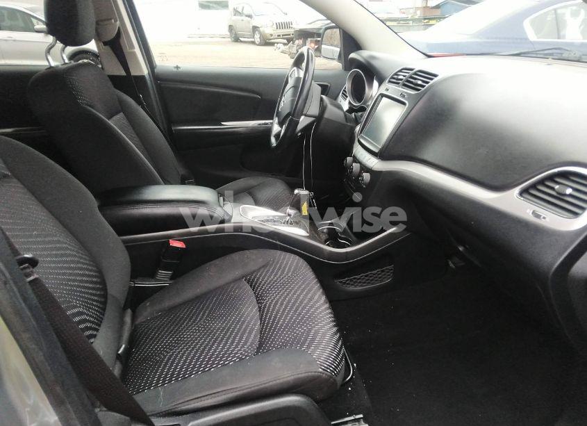 Photo 5 of 2015 Dodge Journey SXT (VIN 3C4PDDBG7FT739740)