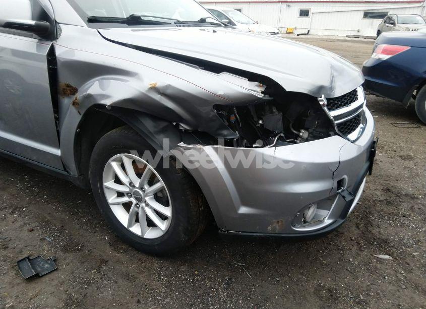 Photo 6 of 2015 Dodge Journey SXT (VIN 3C4PDDBG7FT739740)