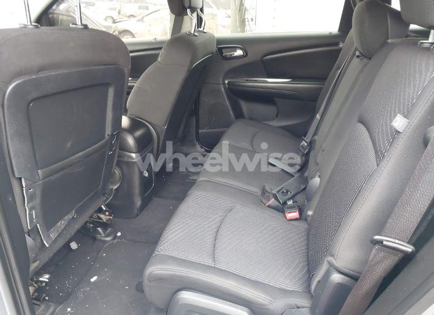 Photo 8 of 2016 Dodge Journey SXT (VIN 3C4PDDBG7GT140824)