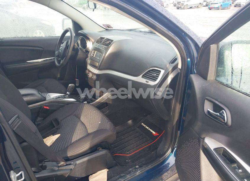 Photo 5 of 2014 Dodge Journey SXT (VIN 3C4PDDBG8ET127299)