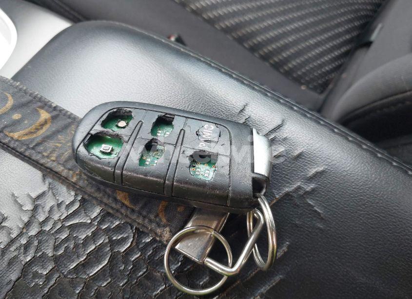 Photo 11 of 2014 Dodge Journey SXT (VIN 3C4PDDBG8ET158164)