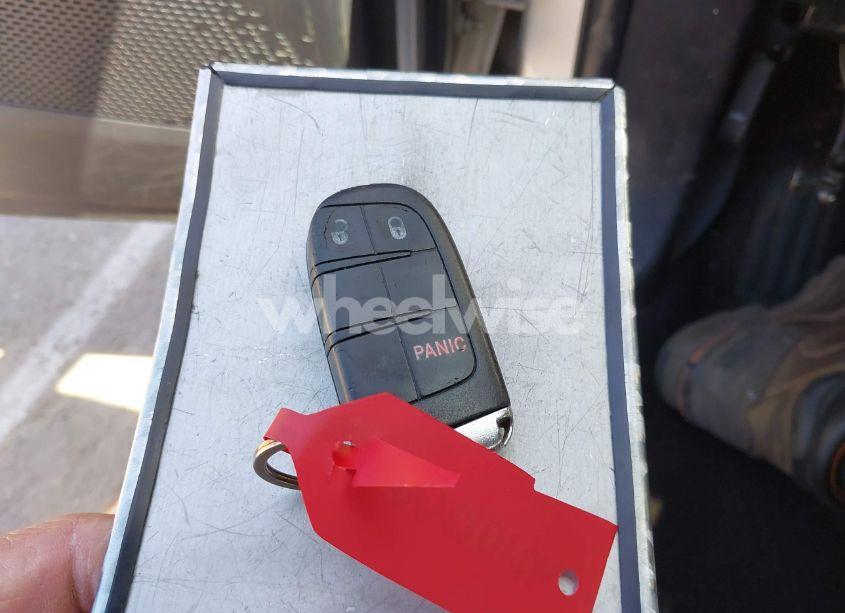 Photo 11 of 2014 Dodge Journey SXT (VIN 3C4PDDBG8ET212188)