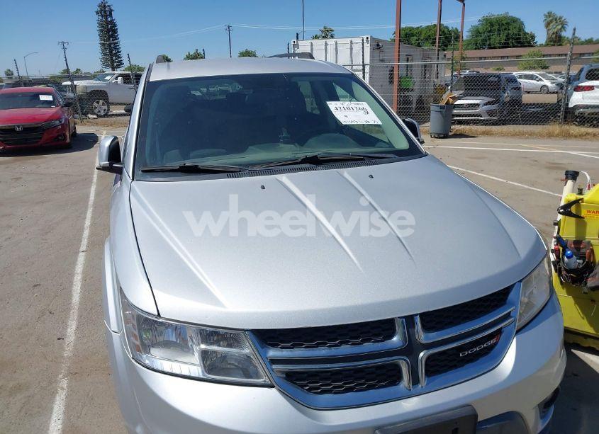 Photo 12 of 2014 Dodge Journey SXT (VIN 3C4PDDBG8ET212188)