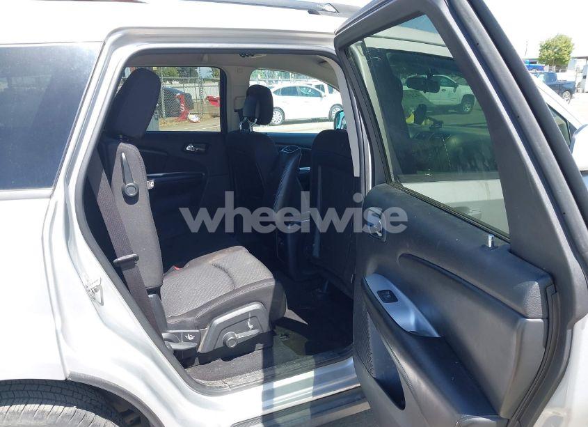 Photo 8 of 2014 Dodge Journey SXT (VIN 3C4PDDBG8ET212188)