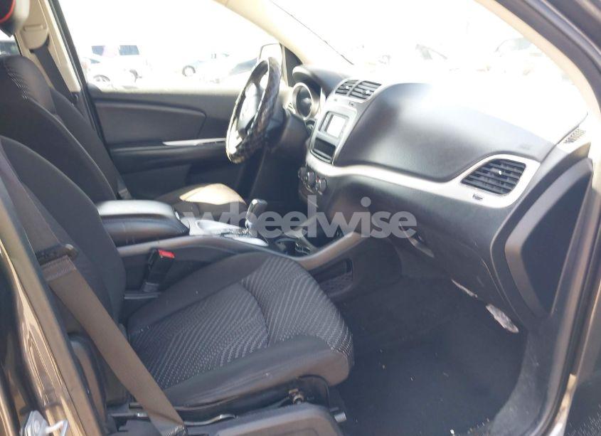 Photo 5 of 2014 Dodge Journey SXT (VIN 3C4PDDBG8ET244204)