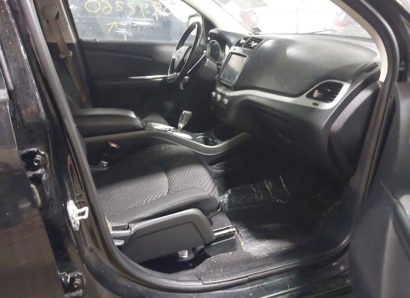 Photo 5 of 2015 Dodge Journey SXT (VIN 3C4PDDBG8FT601110)