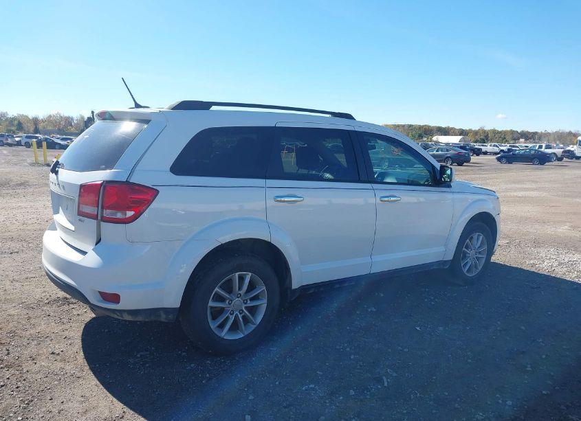 Photo 4 of 2015 Dodge Journey SXT (VIN 3C4PDDBG8FT660559)