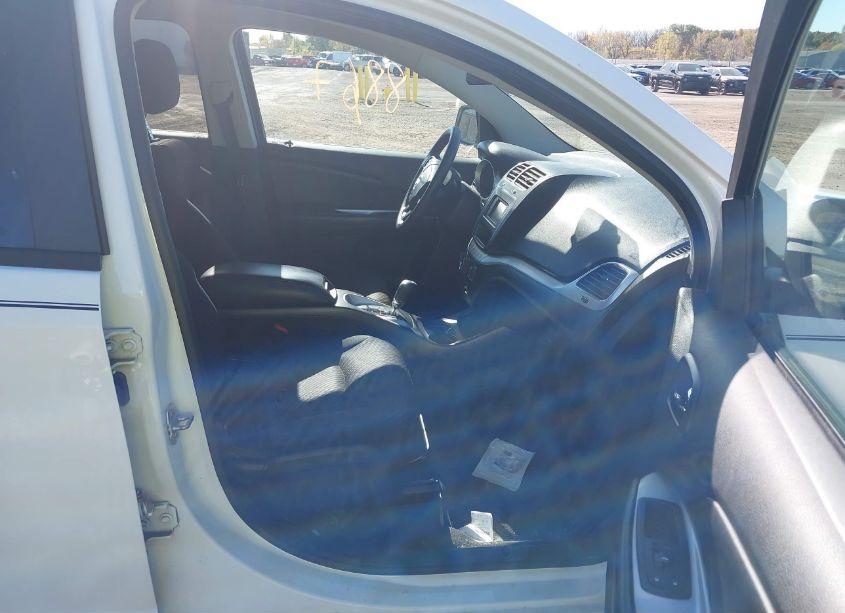 Photo 5 of 2015 Dodge Journey SXT (VIN 3C4PDDBG8FT660559)