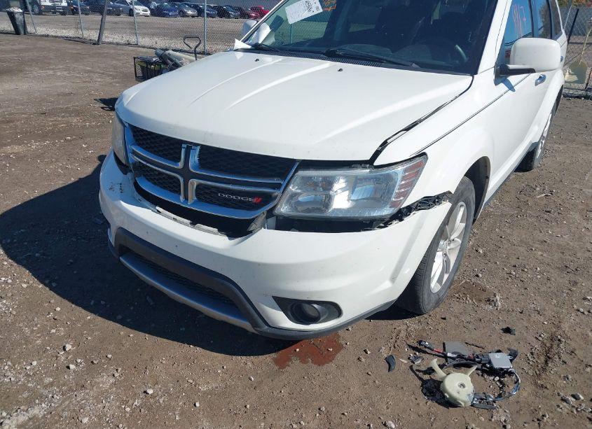 Photo 6 of 2015 Dodge Journey SXT (VIN 3C4PDDBG8FT660559)