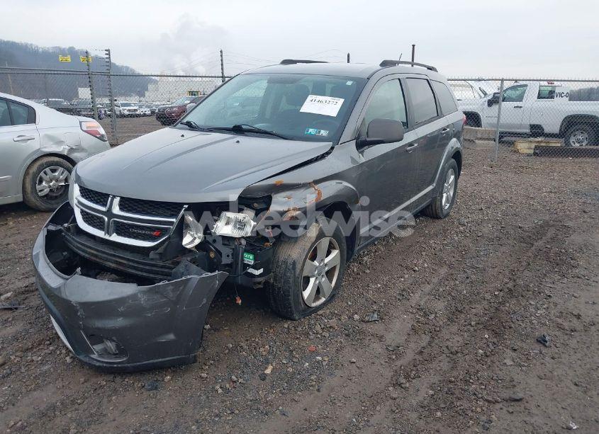 Photo 2 of 2012 Dodge Journey SXT (VIN 3C4PDDBG9CT397140)