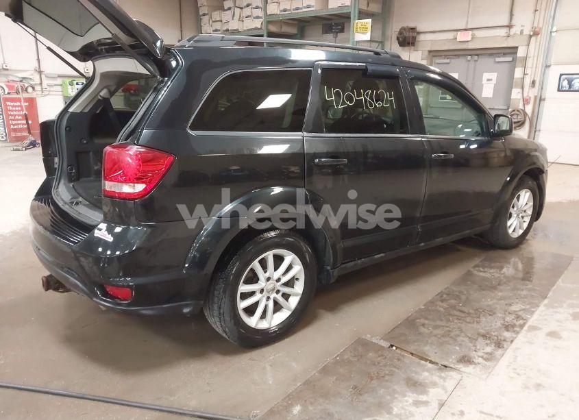 Photo 4 of 2013 Dodge Journey SXT (VIN 3C4PDDBG9DT571581)